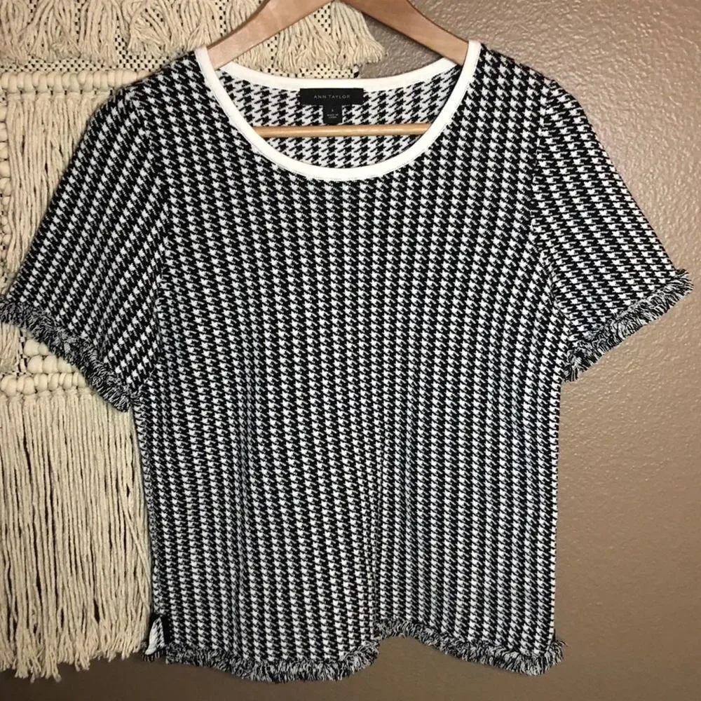 Ann Taylor Houndstooth Top